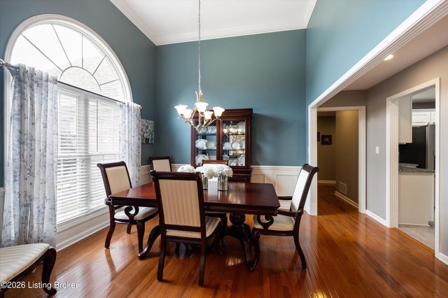 10407 Buzzman Dr, Louisville, KY 40291