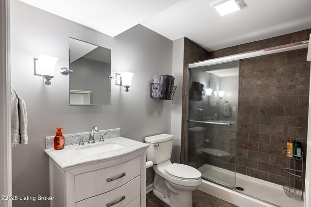 10407 Buzzman Dr, Louisville, KY 40291