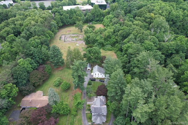 28 Montebello Road, Montebello, NY 10901