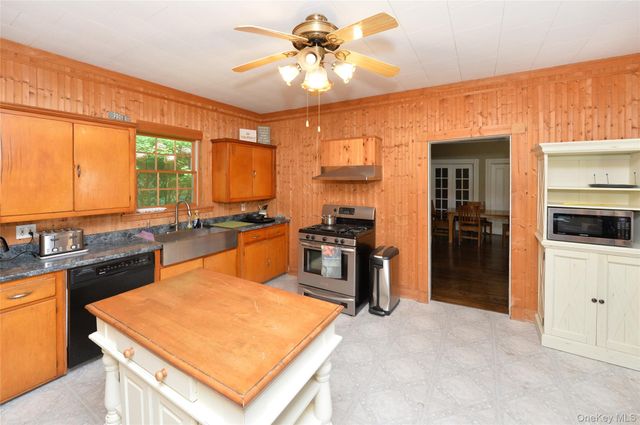 28 Montebello Road, Montebello, NY 10901