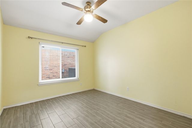 4910 Lake Livingston Dr, Corpus Christi, TX 78413