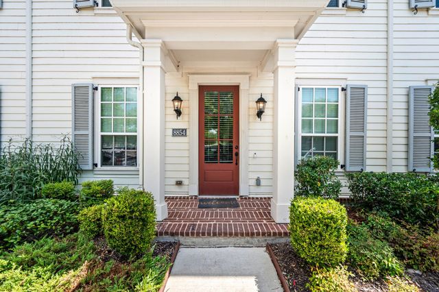 8854 Ice House Drive, North Richland Hills, TX 76180