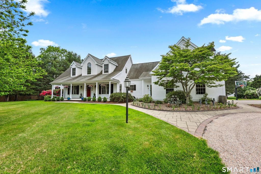 207 Great Pond Road, Simsbury, CT 06070