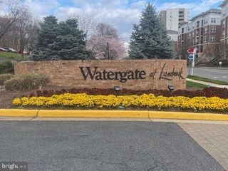 205 YOAKUM PKWY #807, Alexandria, VA 22304