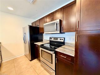 503 Hancock Bridge PKWY, Cape Coral, FL 33990