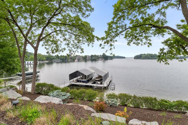 4750 Baycliffe Drive, Excelsior, MN 55331