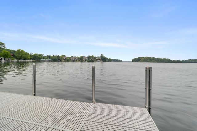 4750 Baycliffe Drive, Excelsior, MN 55331