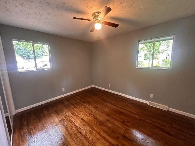 18 Liberty Lane, Huntington, WV 25705