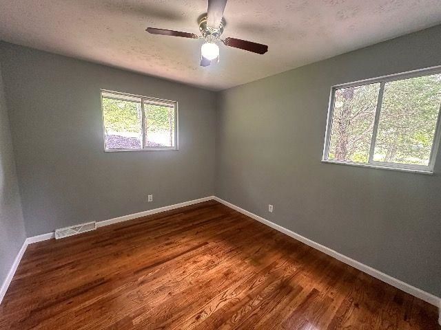 18 Liberty Lane, Huntington, WV 25705