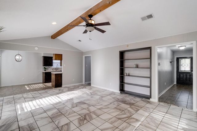 426 Candlelight Lane, Livingston, TX 77351