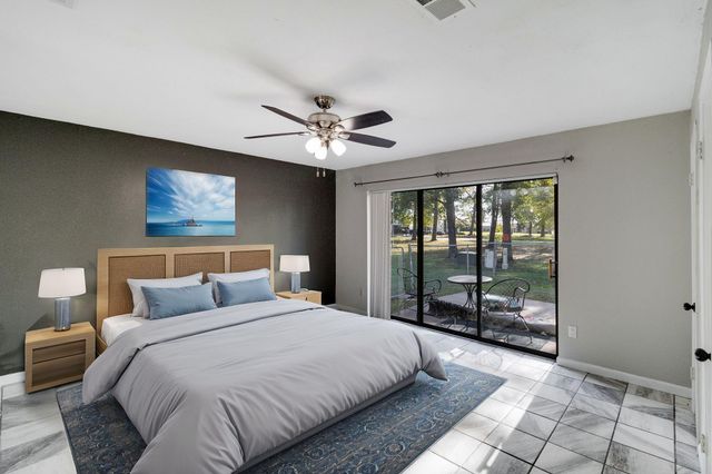 426 Candlelight Lane, Livingston, TX 77351