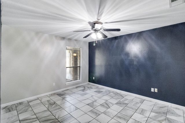 426 Candlelight Lane, Livingston, TX 77351