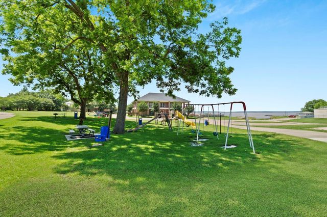 426 Candlelight Lane, Livingston, TX 77351