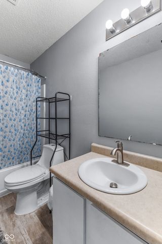 759 Harvest Meadow Way, Whiteland, IN 46184