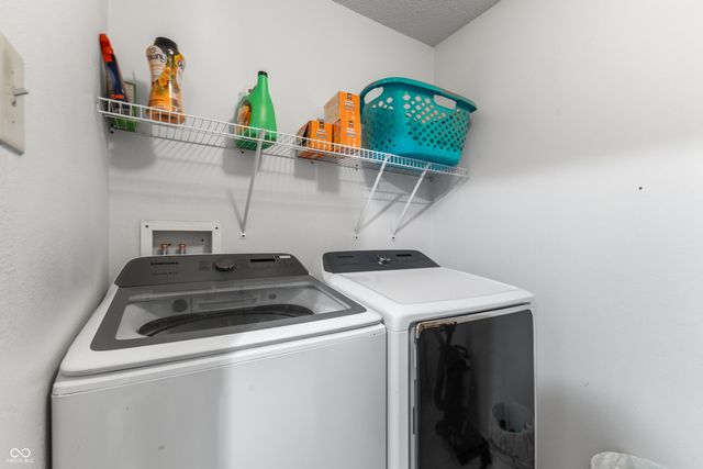 759 Harvest Meadow Way, Whiteland, IN 46184