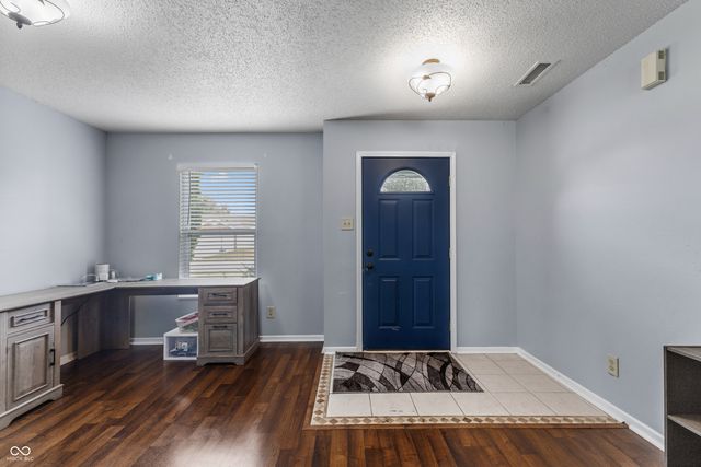 759 Harvest Meadow Way, Whiteland, IN 46184