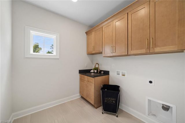 8906 Maltese Court, Lewisville, NC 27023