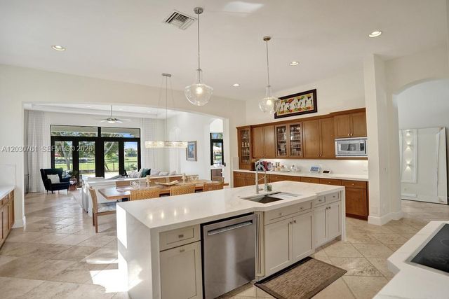 10292 Emerson St, Parkland, FL 33076