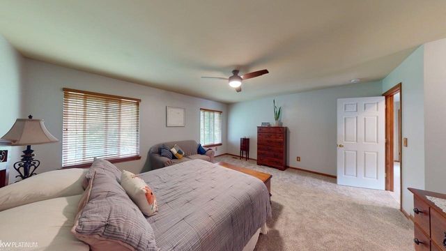 32134 Persimmon Lane, Chesterfield, MI 48047