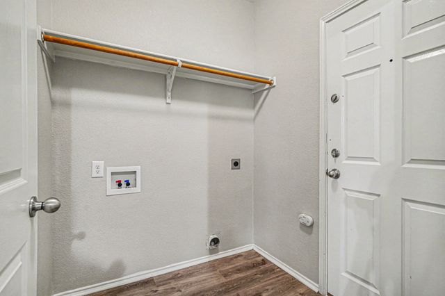 10728 Lipan Trail, Fort Worth, TX 76108