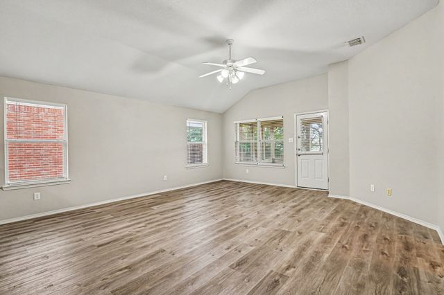 10728 Lipan Trail, Fort Worth, TX 76108
