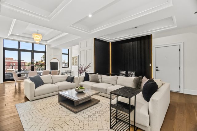 1425 W Fullerton Avenue 3N, Chicago, IL 60614