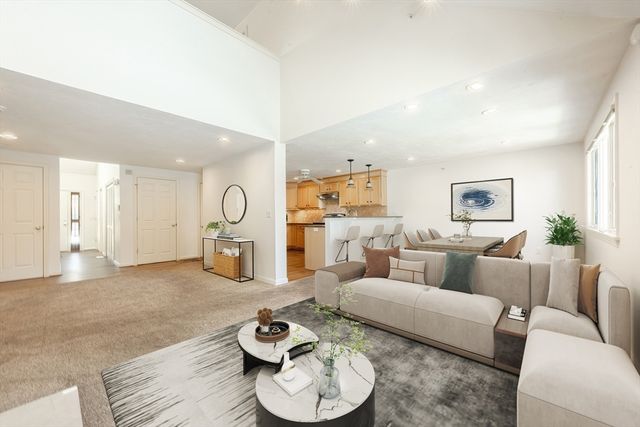 94 Pine Hill 94, Mashpee, MA 02649