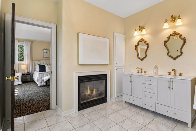 8585 Kelzer Pond Drive, Victoria, MN 55386