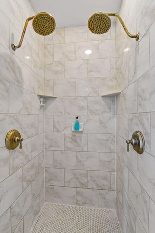 8585 Kelzer Pond Drive, Victoria, MN 55386