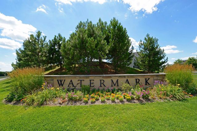 8585 Kelzer Pond Drive, Victoria, MN 55386