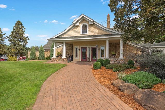 8585 Kelzer Pond Drive, Victoria, MN 55386