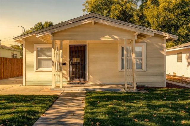 828 W 23rd Street, Merced, CA 95340