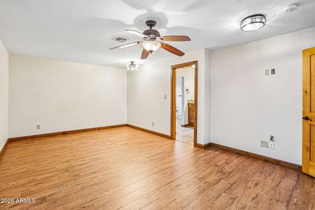 12103 S TOMI Drive, Phoenix, AZ 85044