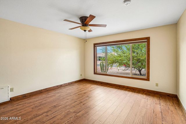 12103 S TOMI Drive, Phoenix, AZ 85044