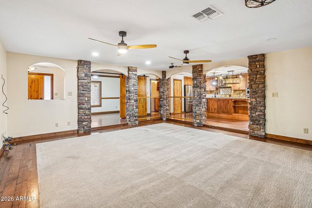 12103 S TOMI Drive, Phoenix, AZ 85044