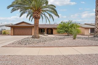12103 S TOMI Drive, Phoenix, AZ 85044