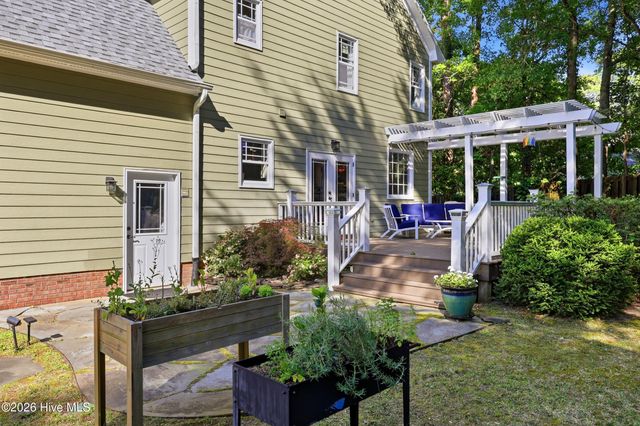 310 Bayshore Drive, Wilmington, NC 28411