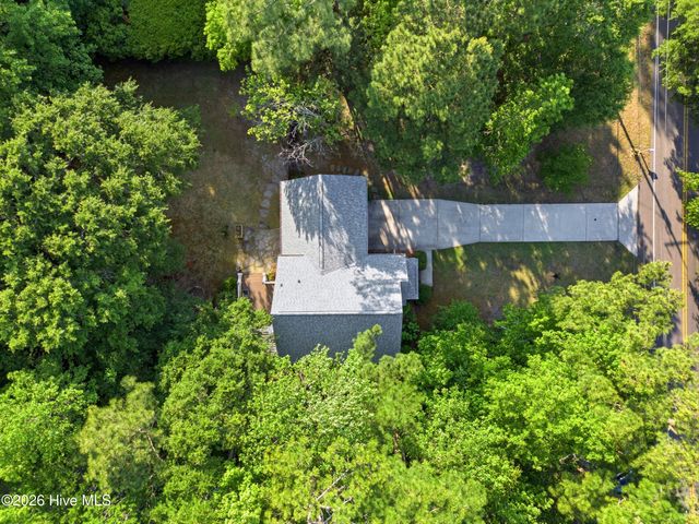 310 Bayshore Drive, Wilmington, NC 28411