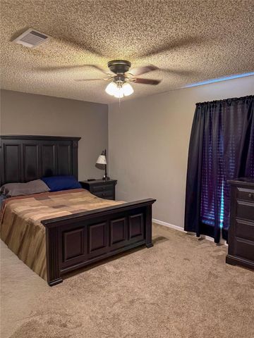 616 Lakeview Drive, Grapeland, TX 75844