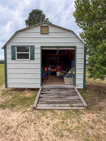 616 Lakeview Drive, Grapeland, TX 75844