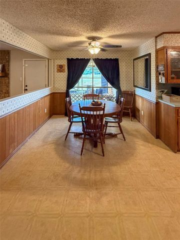 616 Lakeview Drive, Grapeland, TX 75844