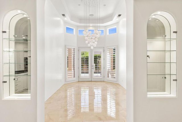 14 Collegiate Circle, Rancho Mirage, CA 92270