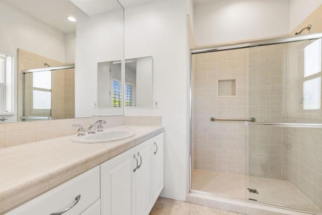 14 Collegiate Circle, Rancho Mirage, CA 92270