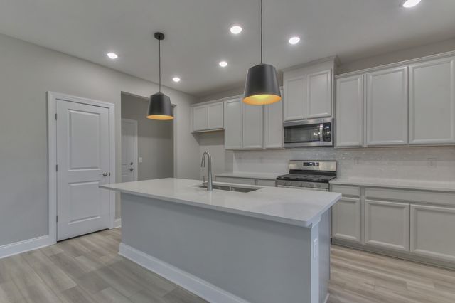 30 Keller Ct, Mount Juliet, TN 37122