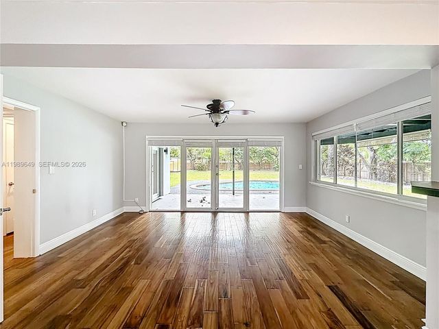 4330 SW 7th St, Plantation, FL 33317