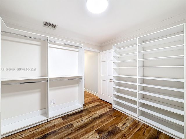 4330 SW 7th St, Plantation, FL 33317