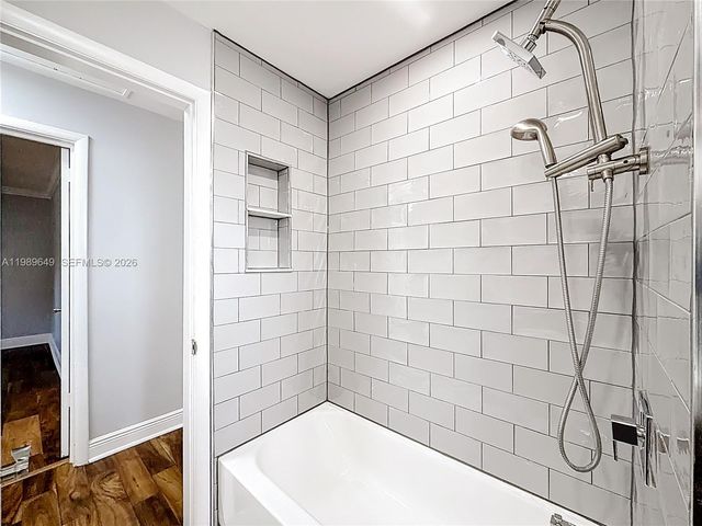 4330 SW 7th St, Plantation, FL 33317