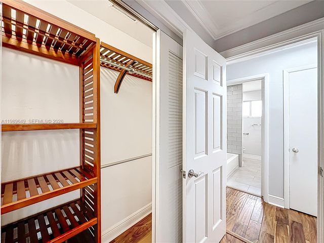 4330 SW 7th St, Plantation, FL 33317