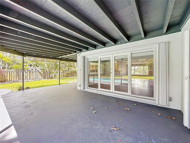 4330 SW 7th St, Plantation, FL 33317