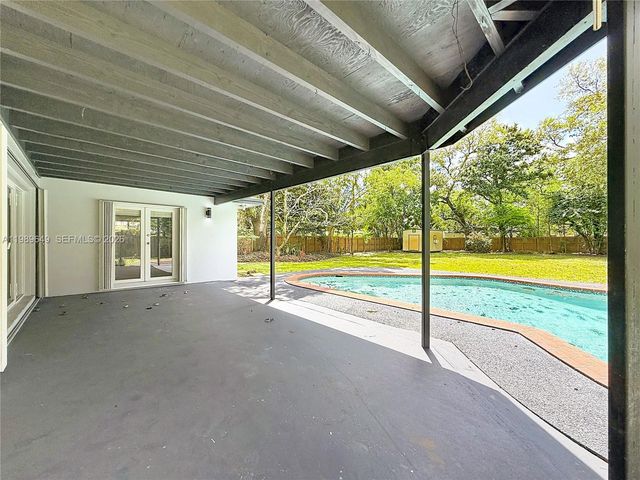 4330 SW 7th St, Plantation, FL 33317